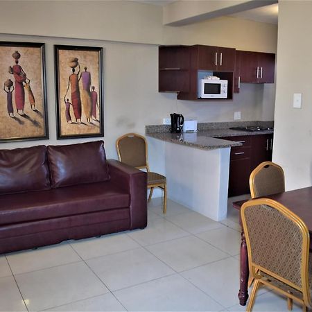 Emakhosini Self-Catering Apartments Durban Exteriör bild