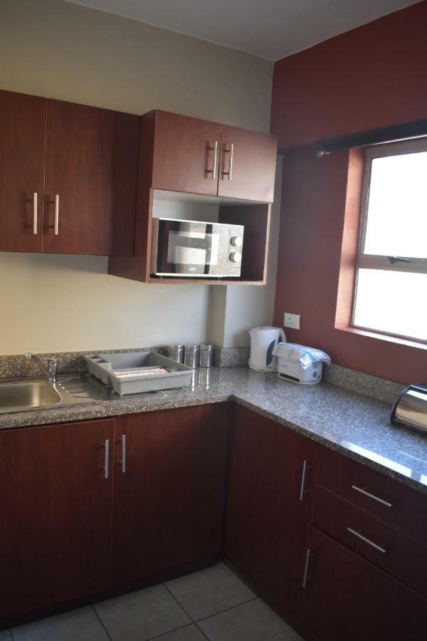 Emakhosini Self-Catering Apartments Durban Exteriör bild
